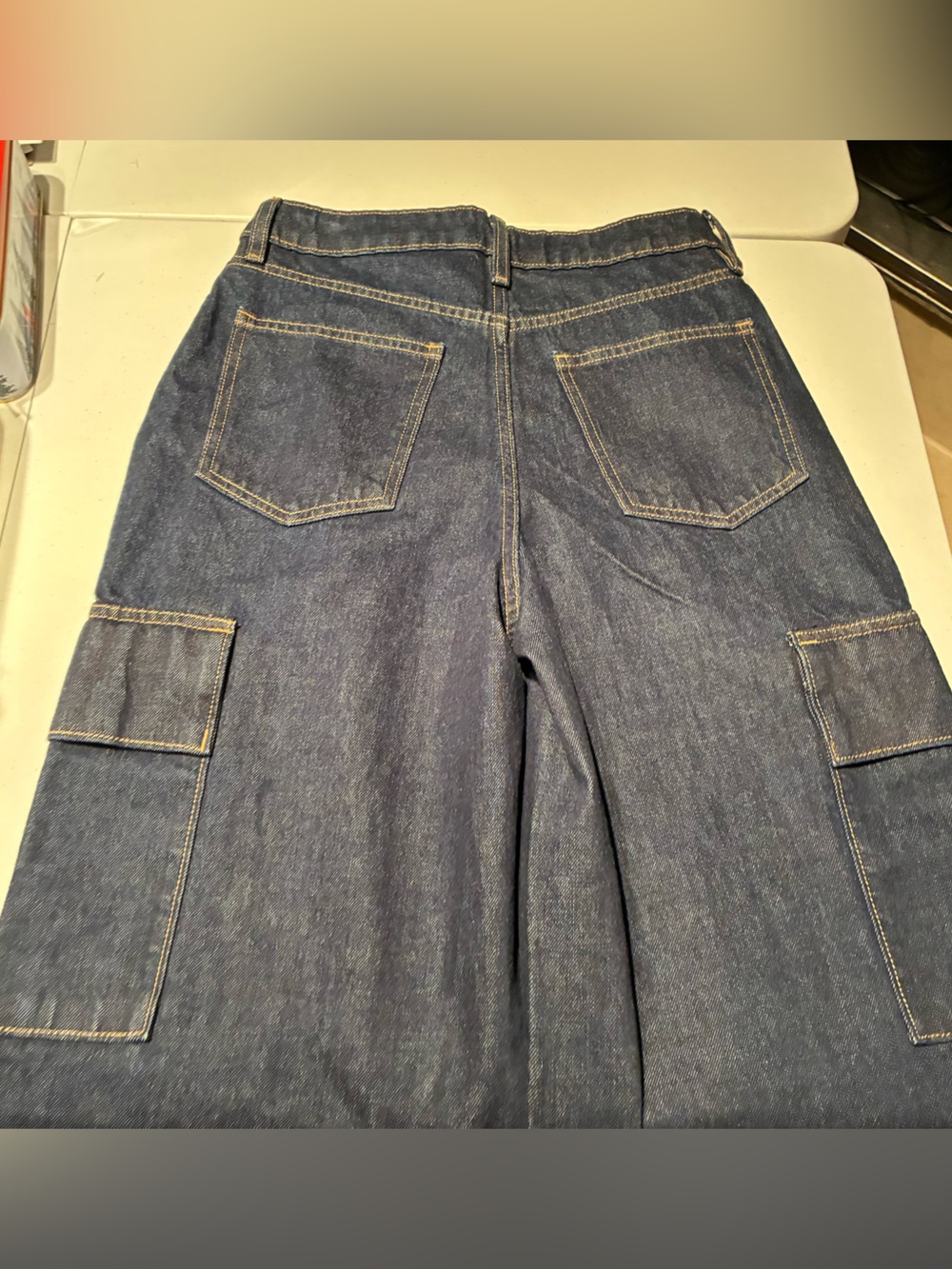 NWT Aritzia Wilfred Strut Wide Cargo Jean in No Stress Dark Blue Size 25 - Picture 9 of 10